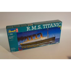 R.M.S. TITANIC