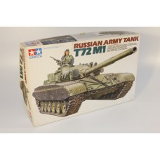 RUSSIAN ARMY TANK T72M1