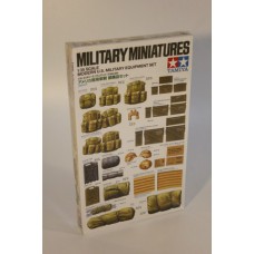 MODERN U.S. MILITARY EQUIPMENT SET