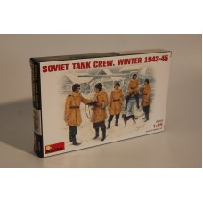 SOVIET TANK CREW. WINTER 1943-45